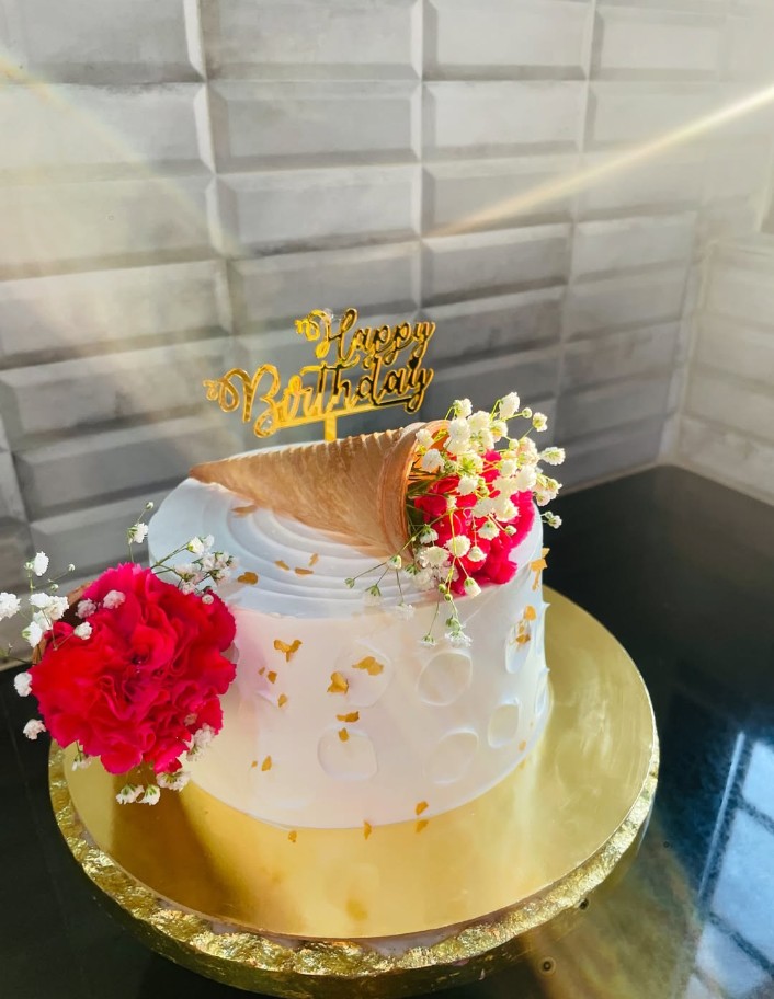 rose designer cakes in Bangalore