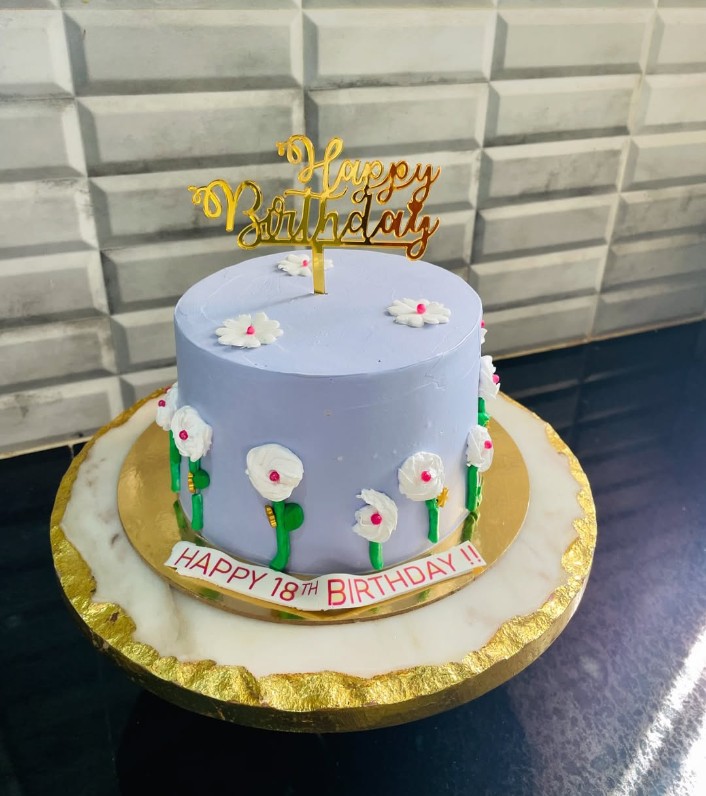 floral designer cakes in Bangalore