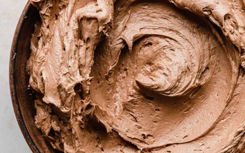 mocha buttercream chocolate frosting
