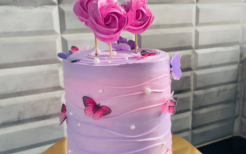 baby girl birthday cae ideas